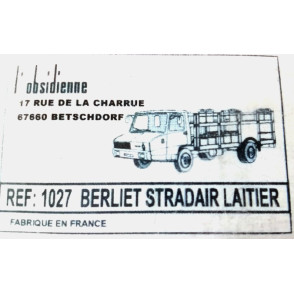 Camion Berliet STRADAIR Laitier Obsidienne 1027