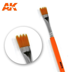 Brosse plate en dents de scie pour trainées et coulures AK Interactive AK576 - Maketis