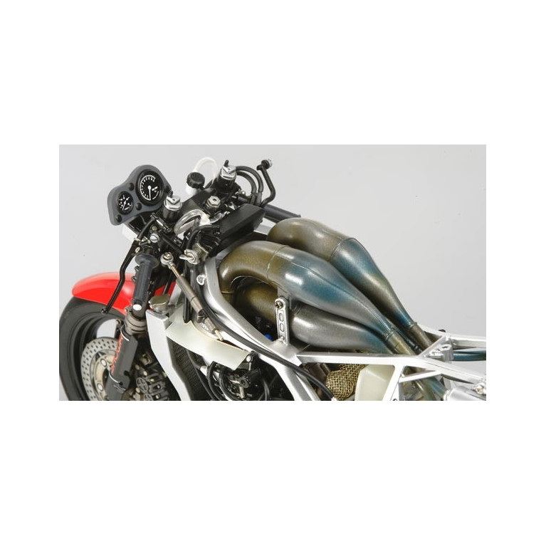 Moto Honda NSR 500 1984 1/12 Tamiya 14121 Moto Honda NSR 500 1984 1/12 Tamiya 14121