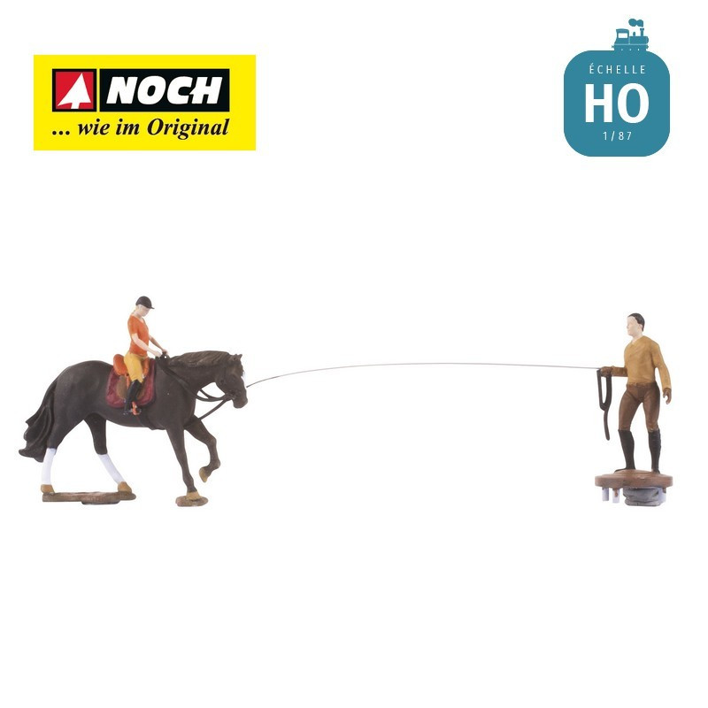 Manège micro-motion avec boxes à chevaux HO Noch 66717 - Maketis
