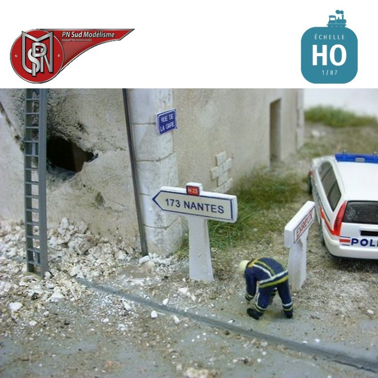 Michelin Richtungsschilder Region West H0 PN Sud Modélisme 8780-O - Maketis Michelin Richtungsschilder Region West H0 PN Sud Modélisme 8780-O - Maketis