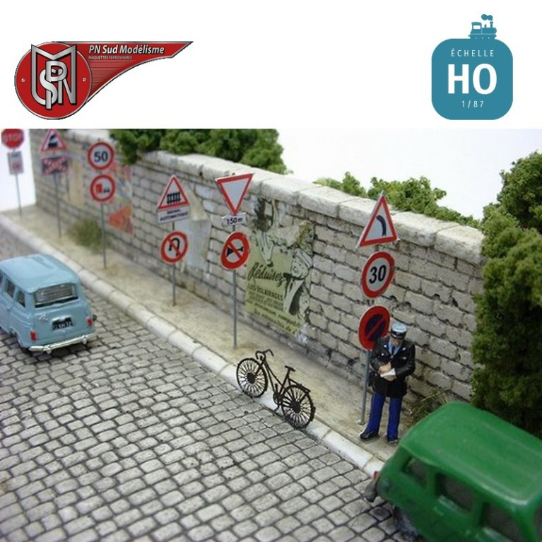 Modern road signs H0 PN Sud Modelisme 87-3 - Maketis
