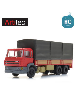 Camion DAF rouge avec bâche Cabine C essieu tandem HO Artitec 487.053.05-Maketis