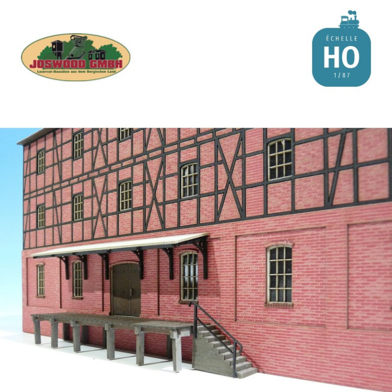 Atelier d'arrière-cour en briques avec colombage HO Joswood 17137 - Maketis