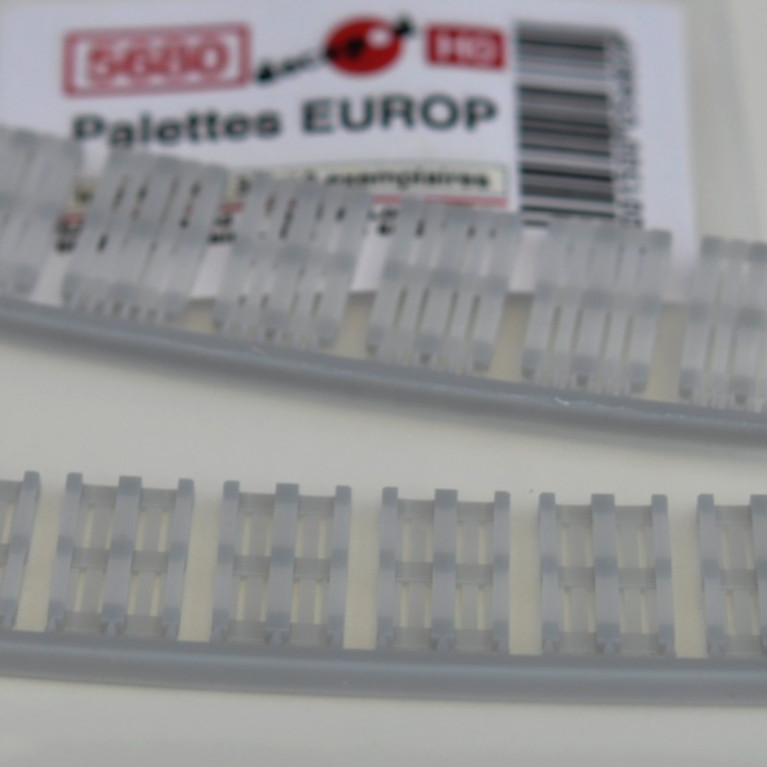 Palettes Europ (12 pcs) HO Decapod 5680 - Maketis