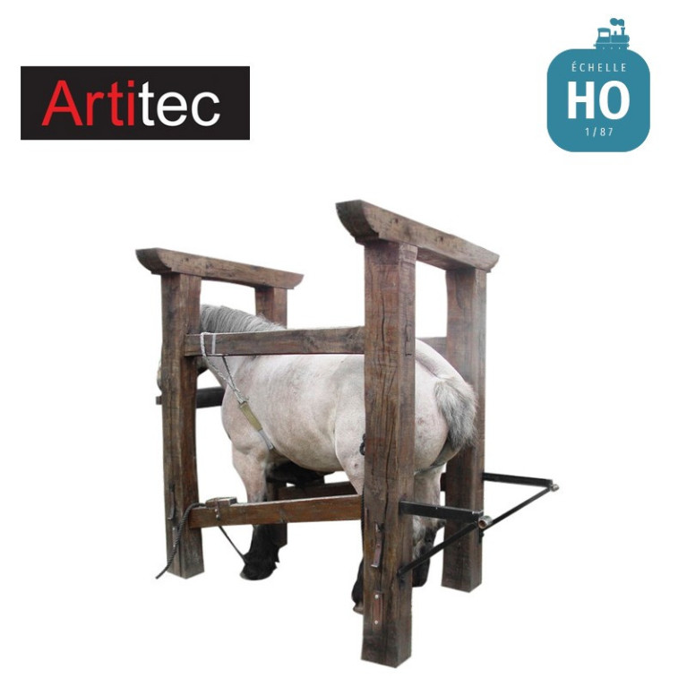 Stand de ferrage avec cheval HO Artitec 387.431-Maketis Stand de ferrage avec cheval HO Artitec 387.431-Maketis