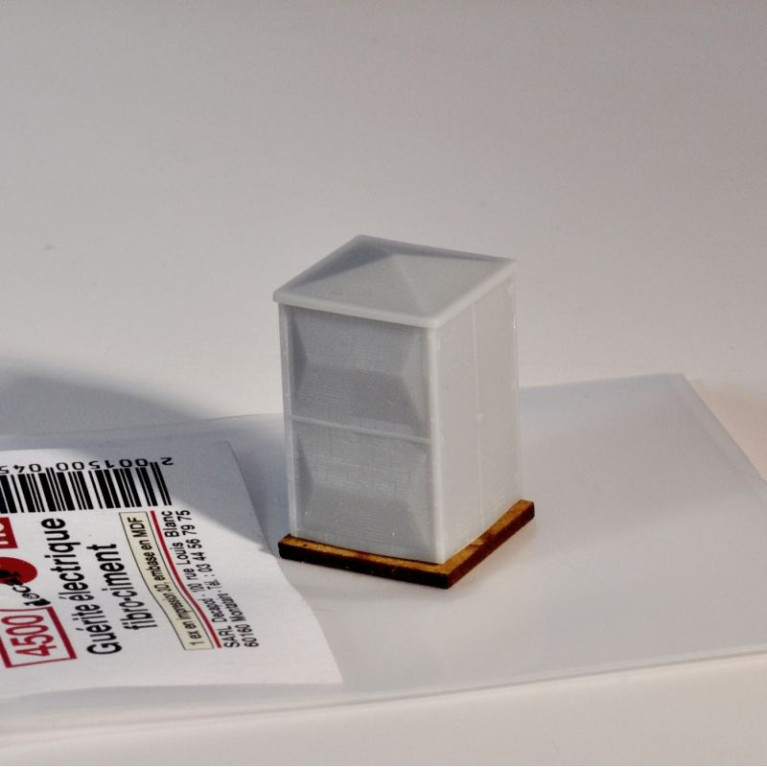 Guérite électrique fibro-ciment HO Decapod 4500 - Maketis Guérite électrique fibro-ciment HO Decapod 4500 - Maketis