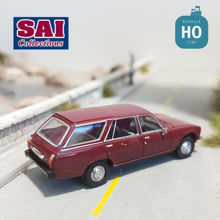 Peugeot 504 break rouge foncé (PCX870350) HO SAI 2344 - Maketis Peugeot 504 break rouge foncé (PCX870350) HO SAI 2344 - Maketis