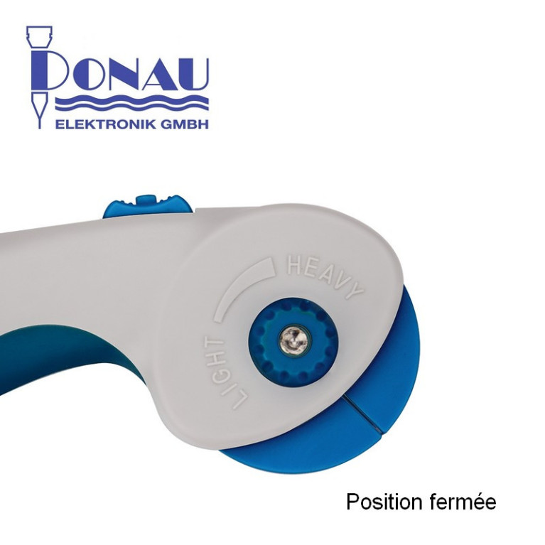 Cutter rotatif professionnel Ø 45 mm Donau MS17 - Maketis Cutter rotatif professionnel Ø 45 mm Donau MS17 - Maketis