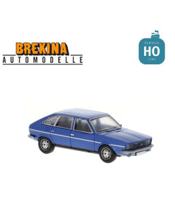 Renault 30 Bleu métallisé HO Brekina 7211