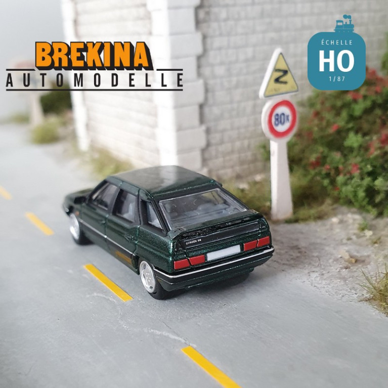 Citroën XM vert foncé métallisé HO Brekina 3033 - Maketis Citroën XM vert foncé métallisé HO Brekina 3033 - Maketis