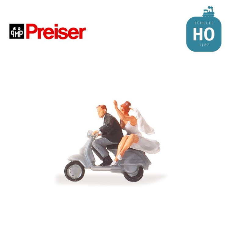 Couple de mariés sur Vespa HO Preiser 28150 - Maketis