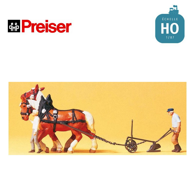 Fermiers avec deux chevaux et une charrue HO Preiser 30431 - Maketis