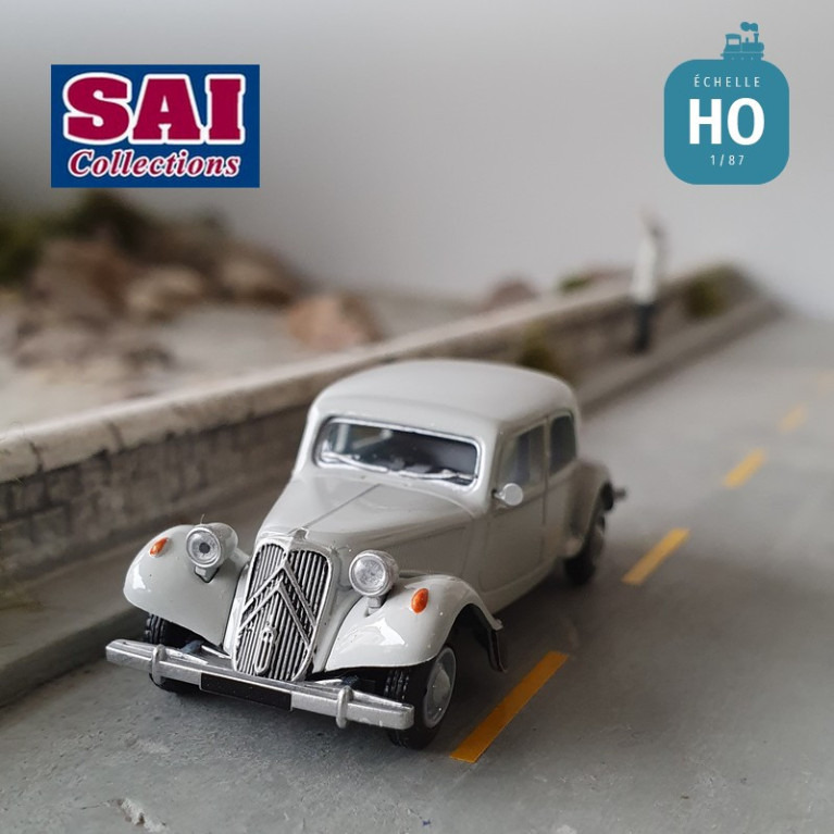 Citroën Traction 11B 1952 gris perle HO SAI 6104 - Maketis Citroën Traction 11B 1952 gris perle HO SAI 6104 - Maketis