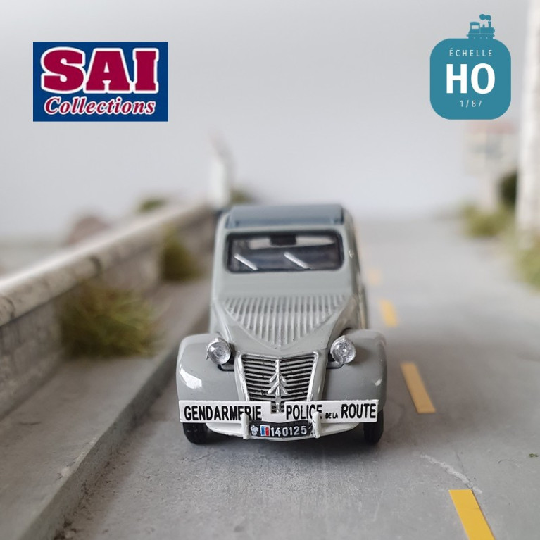 Citroën 2 CV AZLP 1958, grise, capote fermée, gendarmerie HO SAI 6020 - Maketis Citroën 2 CV AZLP 1958, grise, capote fermée, gendarmerie HO SAI 6020 - Maketis