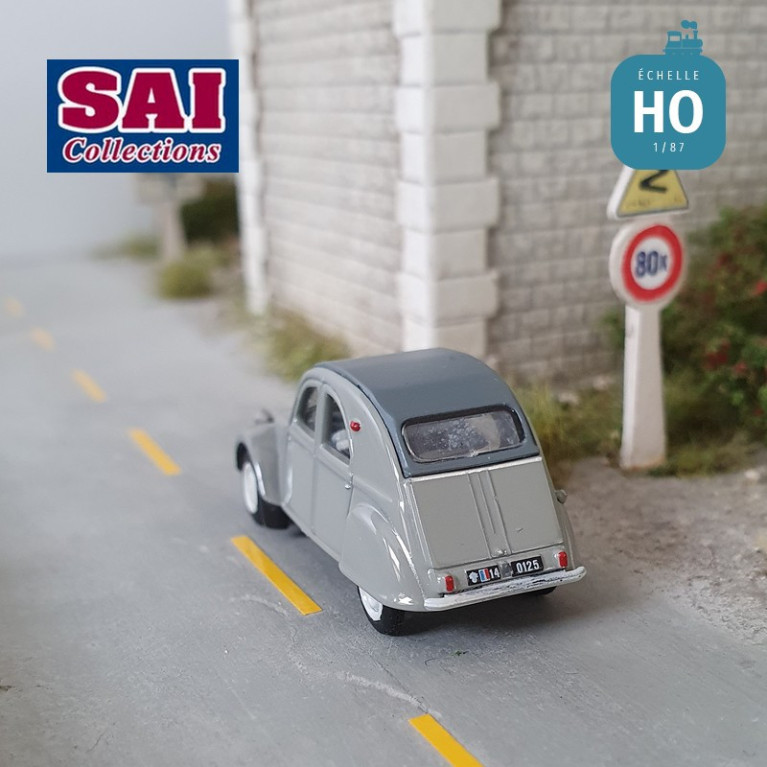 Citroën 2 CV AZLP 1958, grise, capote fermée, gendarmerie HO SAI 6020 - Maketis Citroën 2 CV AZLP 1958, grise, capote fermée, gendarmerie HO SAI 6020 - Maketis