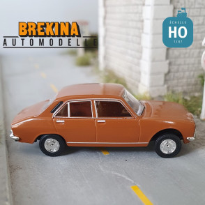 Peugeot 504, brun orange HO Brekina SAI2084 - Maketis