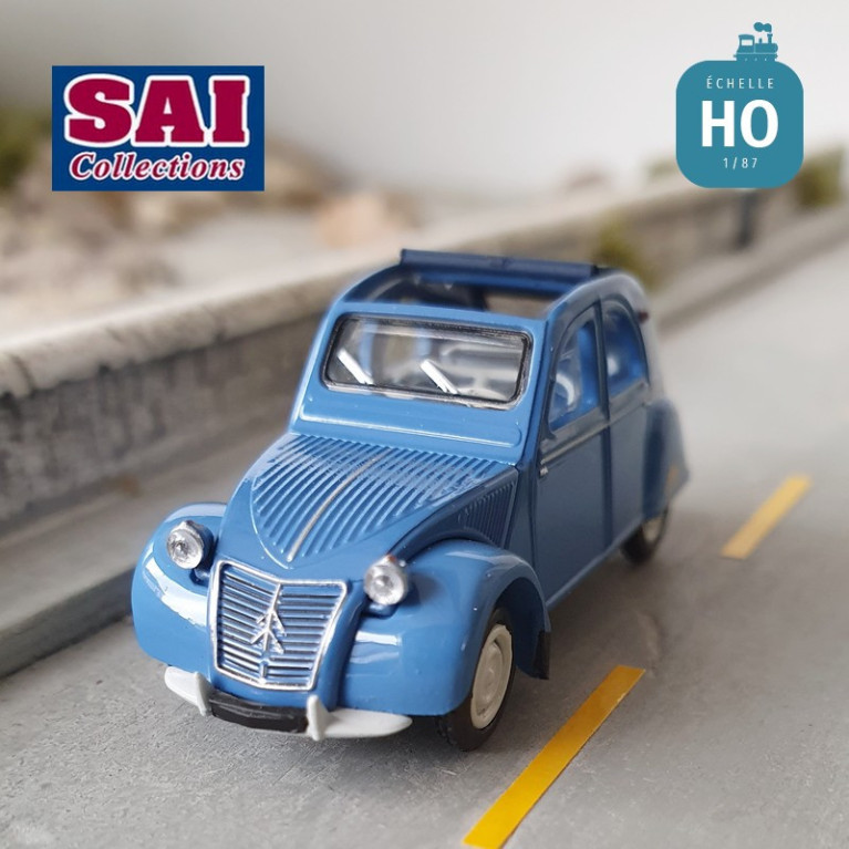 Citroën 2 CV AZLP 1958, bleu glacier, capote ouverte bleu foncé et sièges bleu HO SAI 6013 - Maketis Citroën 2 CV AZLP 1958, bleu glacier, capote ouverte bleu foncé et sièges bleu HO SAI 6013 - Maketis