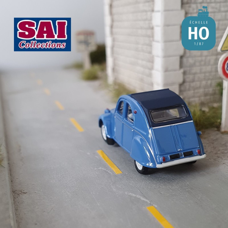 Citroën 2 CV AZLP 1958, bleu glacier, capote ouverte bleu foncé et sièges bleu HO SAI 6013 - Maketis Citroën 2 CV AZLP 1958, bleu glacier, capote ouverte bleu foncé et sièges bleu HO SAI 6013 - Maketis