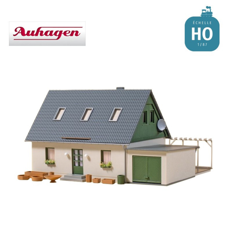 Maison individuelle avec garage HO Auhagen 11454 - Maketis