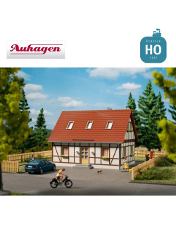 Maison individuelle à colombages HO Auhagen 11455 - Maketis