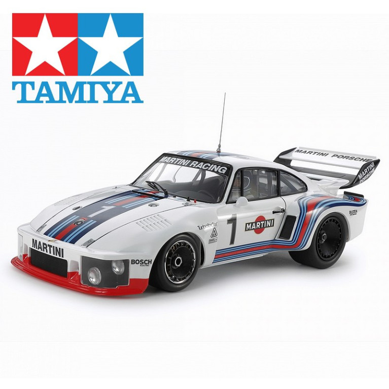 Voiture de course Porsche 935 Martini 1/20 Tamiya 20070 - Maketis Voiture de course Porsche 935 Martini 1/20 Tamiya 20070 - Maketis