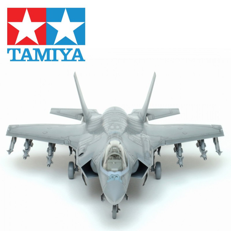 Avion F-35A Lightning II 1/48 Tamiya 61124 - Maketis