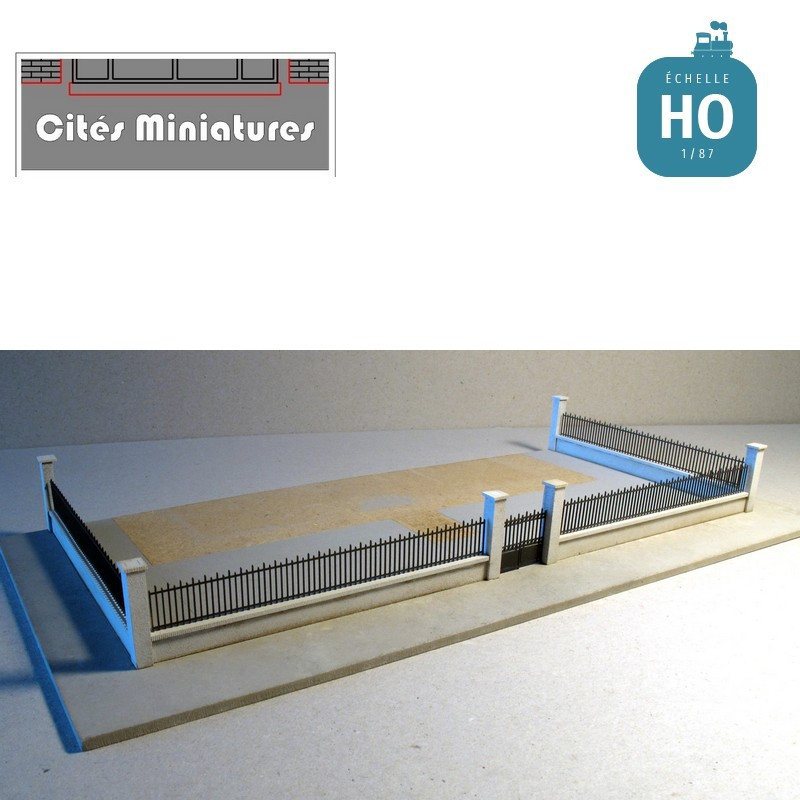 Murs d’enceinte pour bâtiment public avec grilles fer forgé  - Echelle HO CMED-006-CL1-HO - MAKETIS