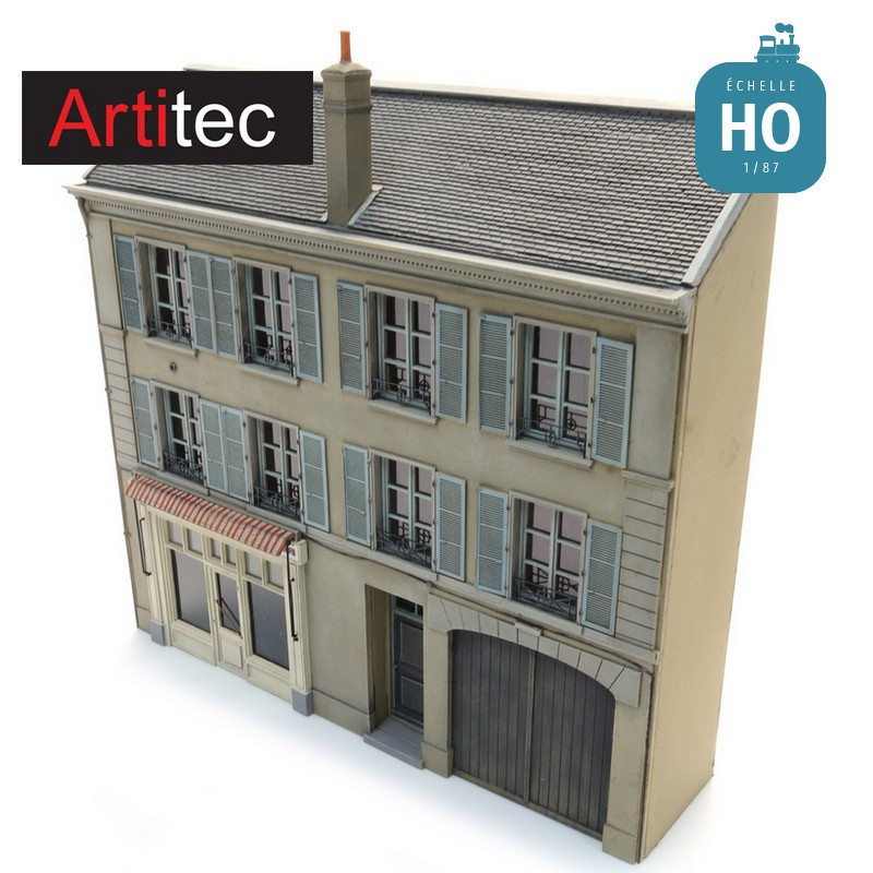 Façade de magasin de la famille Moreau en kit HO Artitec 10.431 - Maketis