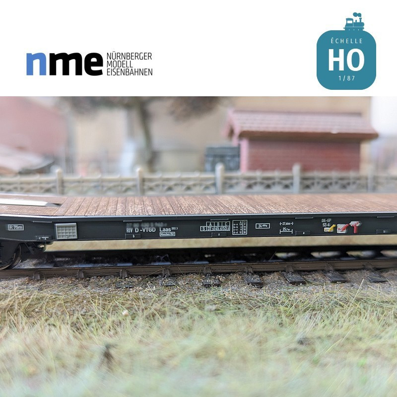 Laas VTG flat car coupling with EXTE Ep VI HO NME 534612 stakes - Maketis