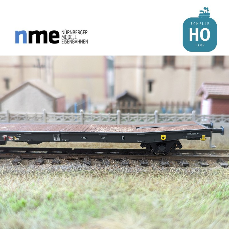 Laas VTG flat car coupling with EXTE Ep VI HO NME 534611 stakes - Maketis