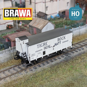 Wagon couvert G10 "Tigre Bock" SNCF Ep II HO Brawa 49887 - Maketis