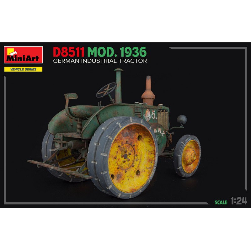 Tracteur industriel Allemand D8511 Modèle 1936 1/24 MiniArt 24005 - Maketis