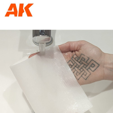 Palette humide polyvalente (40 feuilles + 2 éponges ) AK Interactive AK9510 - Maketis