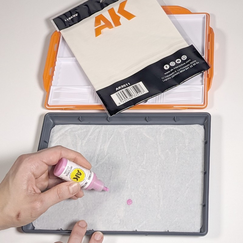 Palette humide polyvalente (40 feuilles + 2 éponges ) AK Interactive AK9510 - Maketis