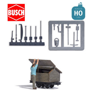 Arbeiter, der einen Waggon öffnet Werkzeug HO Busch 12453 - Maketis