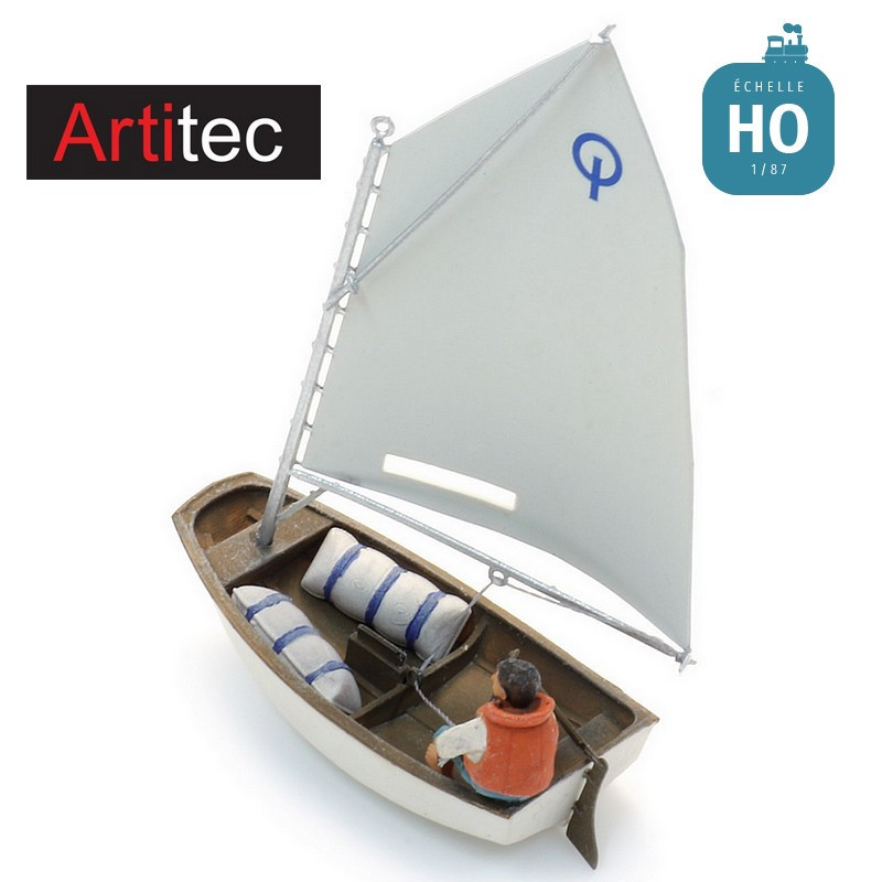 Voilier Optimist et figurine HO Artitec 387.579