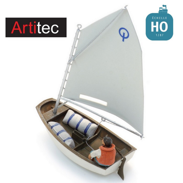 Voilier Optimist et figurine HO Artitec 387.579 Voilier Optimist et figurine HO Artitec 387.579