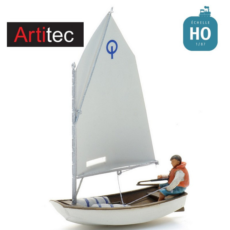 Voilier Optimist et figurine HO Artitec 387.579 Voilier Optimist et figurine HO Artitec 387.579