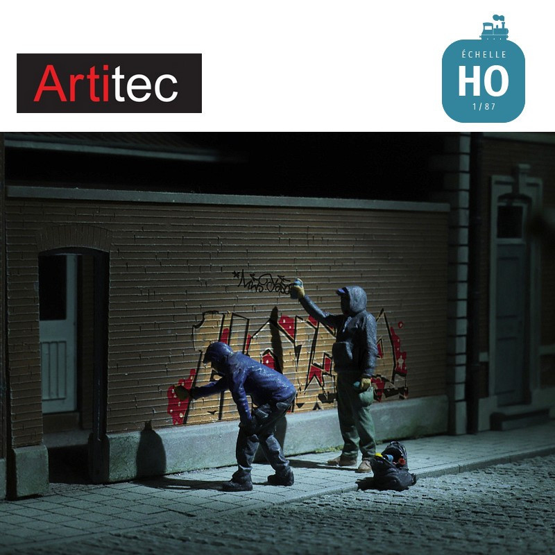 Vandales peignant des graffitis 2 pcs HO Artitec 5870109 - Maketis