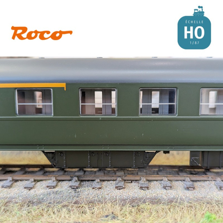 Voiture express 1ère/2ème classe avec compartiment à bagages type A3B4D SNCF Ep III HO Roco 6200008 - Maketis Voiture express 1ère/2ème classe avec compartiment à bagages type A3B4D SNCF Ep III HO Roco 6200008 - Maketis
