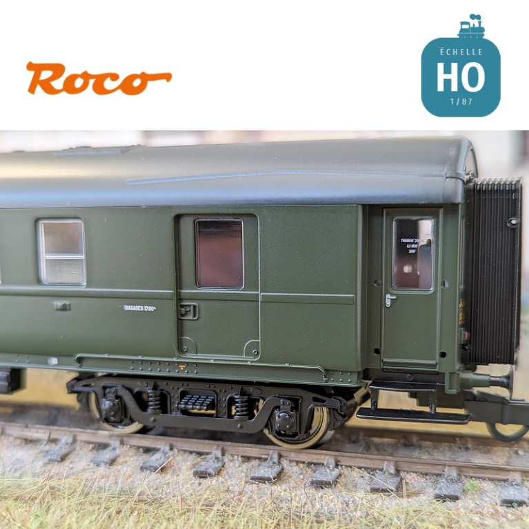 Voiture express 1ère/2ème classe avec compartiment à bagages type A3B4D SNCF Ep III HO Roco 6200008 - Maketis Voiture express 1ère/2ème classe avec compartiment à bagages type A3B4D SNCF Ep III HO Roco 6200008 - Maketis