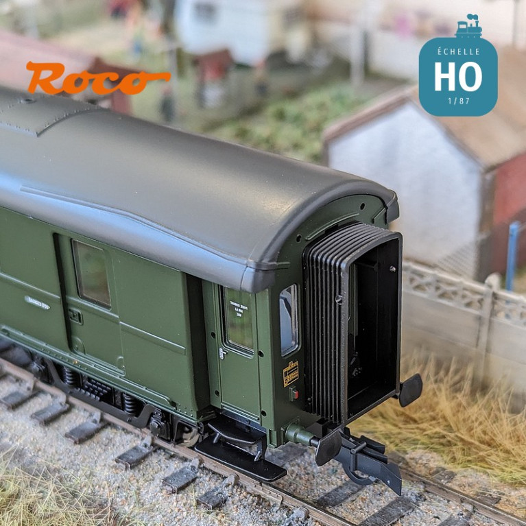 Voiture express 1ère/2ème classe avec compartiment à bagages type A3B4D SNCF Ep III HO Roco 6200008 - Maketis Voiture express 1ère/2ème classe avec compartiment à bagages type A3B4D SNCF Ep III HO Roco 6200008 - Maketis