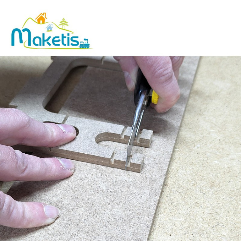 Plateau supérieur 59x29,5cm pour relief positif 4 hauteurs sécables MOD20200 - Maketis
