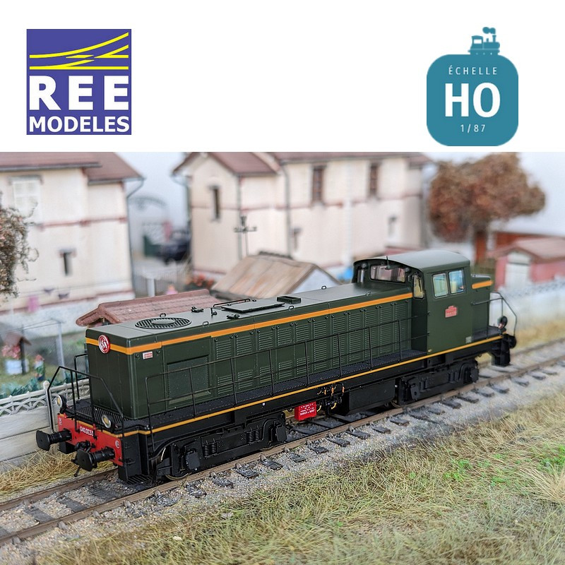 Locomotive Diesel 040 DE 532 Livrée d'origine région Ouest SNCF Ep III Analogique HO REE JM-007 - Maketis