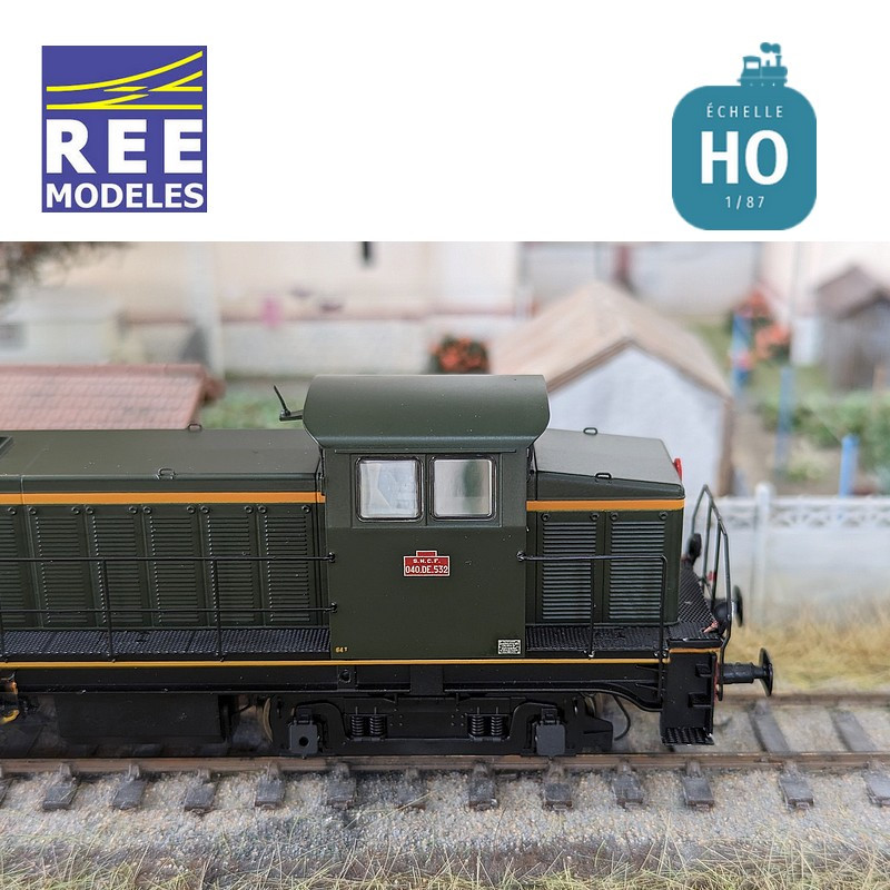 Locomotive Diesel 040 DE 532 Livrée d'origine région Ouest SNCF Ep III Analogique HO REE JM-007 - Maketis
