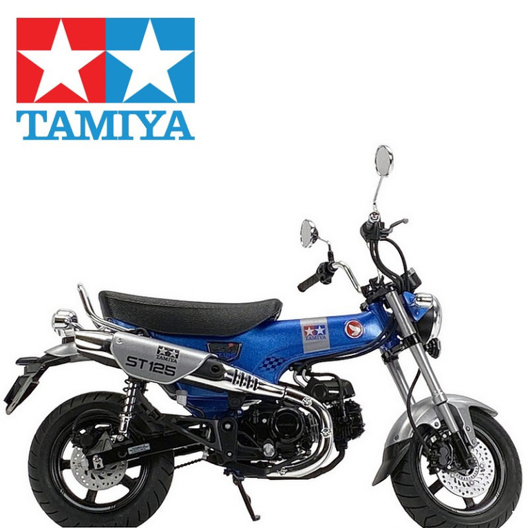 Moto Honda Dax125 Edition limitée 1/12 Tamiya 14142 - Maketis