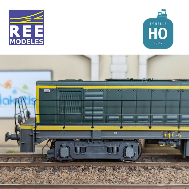 Diesellokomotive BB 63010 grün/gelb graues Fahrgestell SNCF Ep IV Analog HO REE JM-014 - Maketis