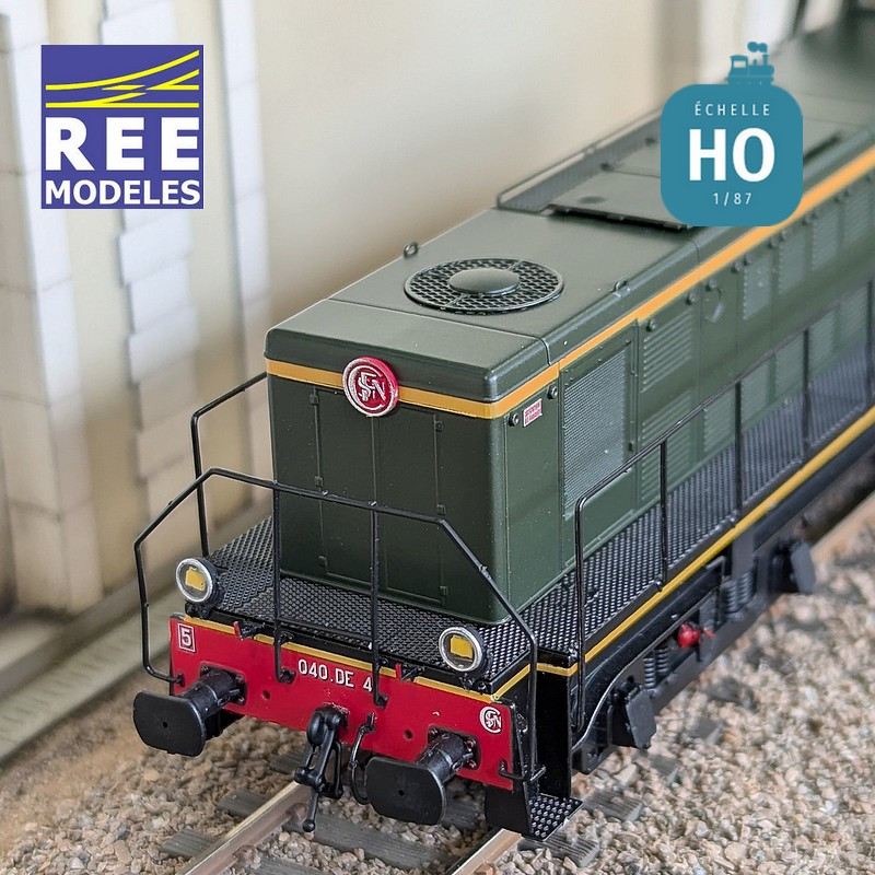 Diesellokomotive 040 DE 04 Geliefert Ursprungsregion Sud-Est SNCF Ep III Analog HO REE JM-012 - Maketis