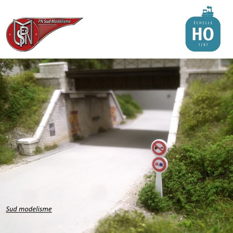 Panneaux de signalisation routière anciens prédécoupés HO PN Sud Modélisme 87-4 - Maketis